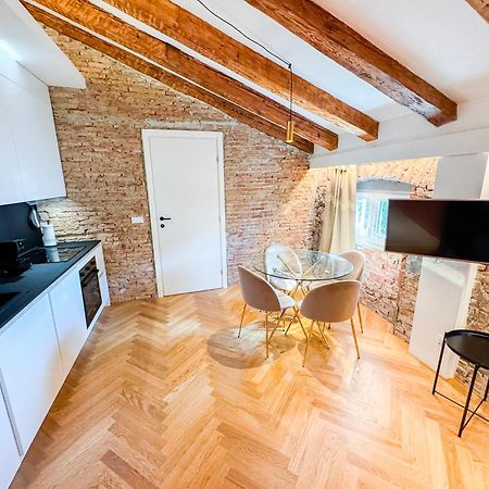 Trieste Boulevard Apartments Экстерьер фото