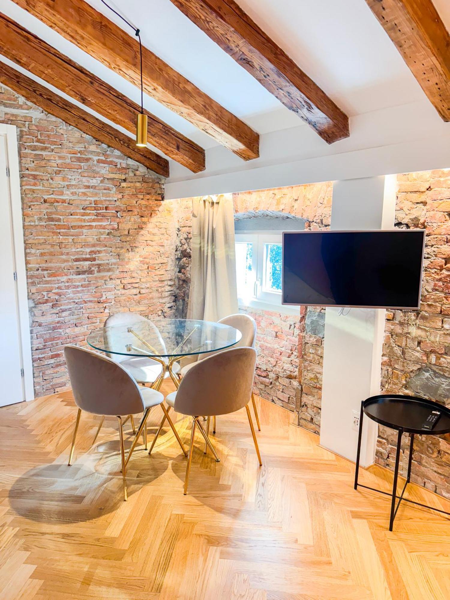 Trieste Boulevard Apartments Экстерьер фото