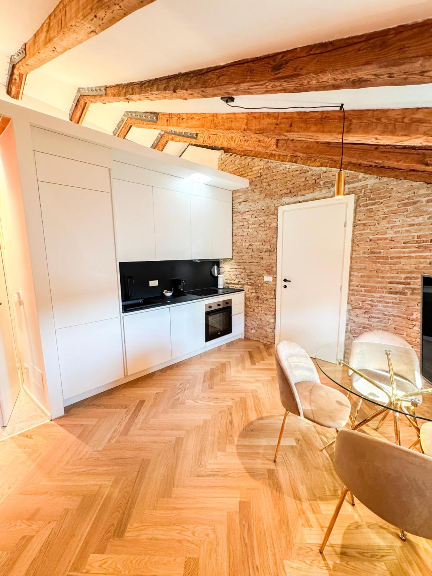 Trieste Boulevard Apartments Экстерьер фото